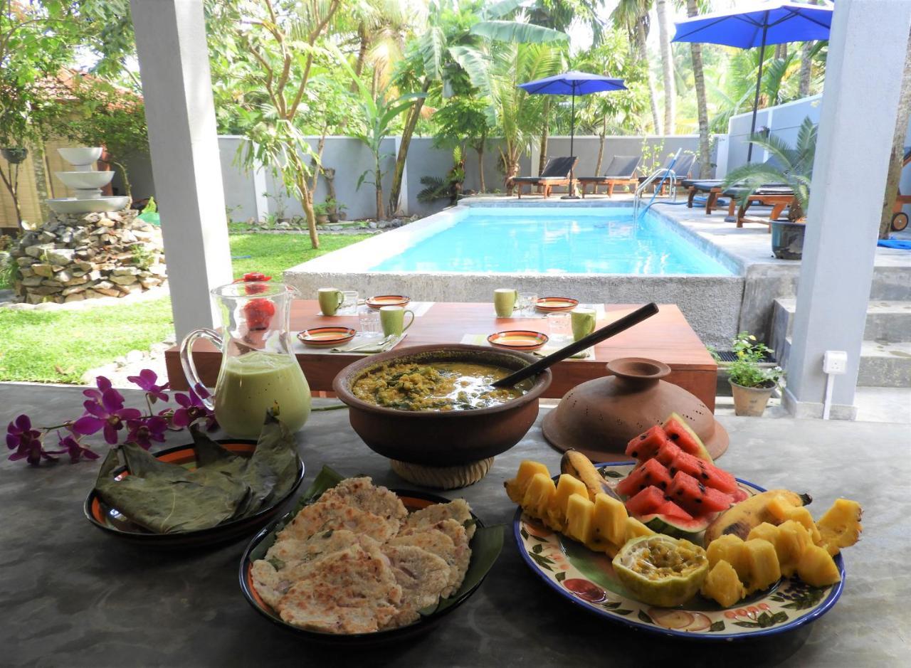 Me Yoga Villa Kumbalgama ภายนอก รูปภาพ